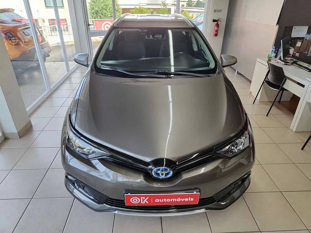 toyota-auris-touring-sports-2018-hibrido-a-gasolina-1798cc