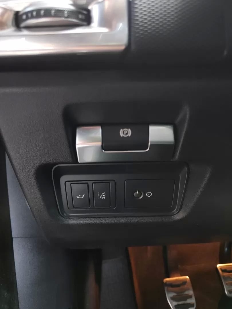 jaguar-e-pace-2018-diesel-1999cc