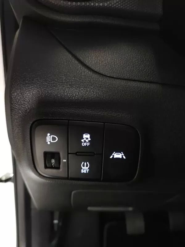 hyundai-i10-2021-gasolina-998cc