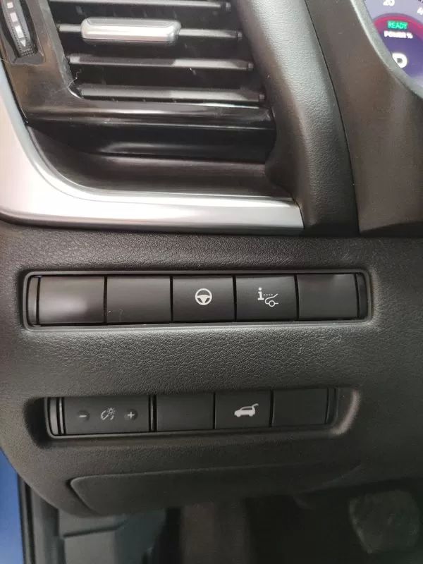 nissan-x-trail-2023-hibrido-a-gasolina-1498cc