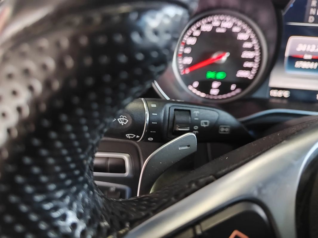 mercedes-benz-glc-2015-diesel-2143cc