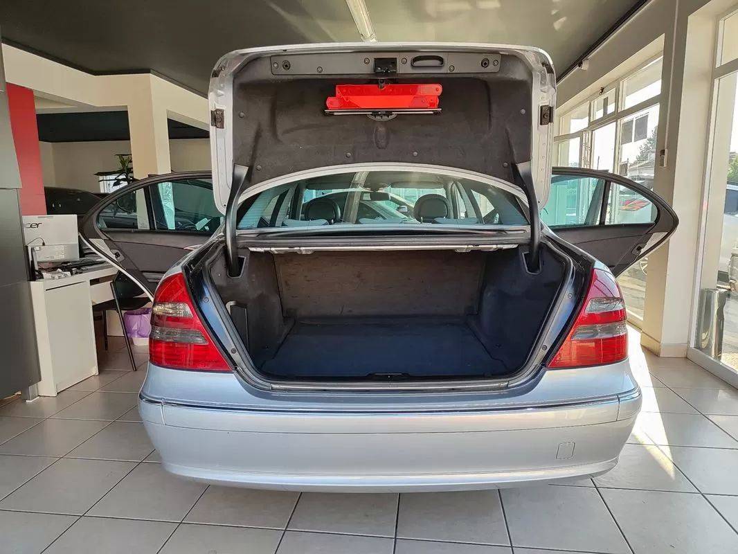 mercedes-benz-classe-e-2003-diesel-2148cc
