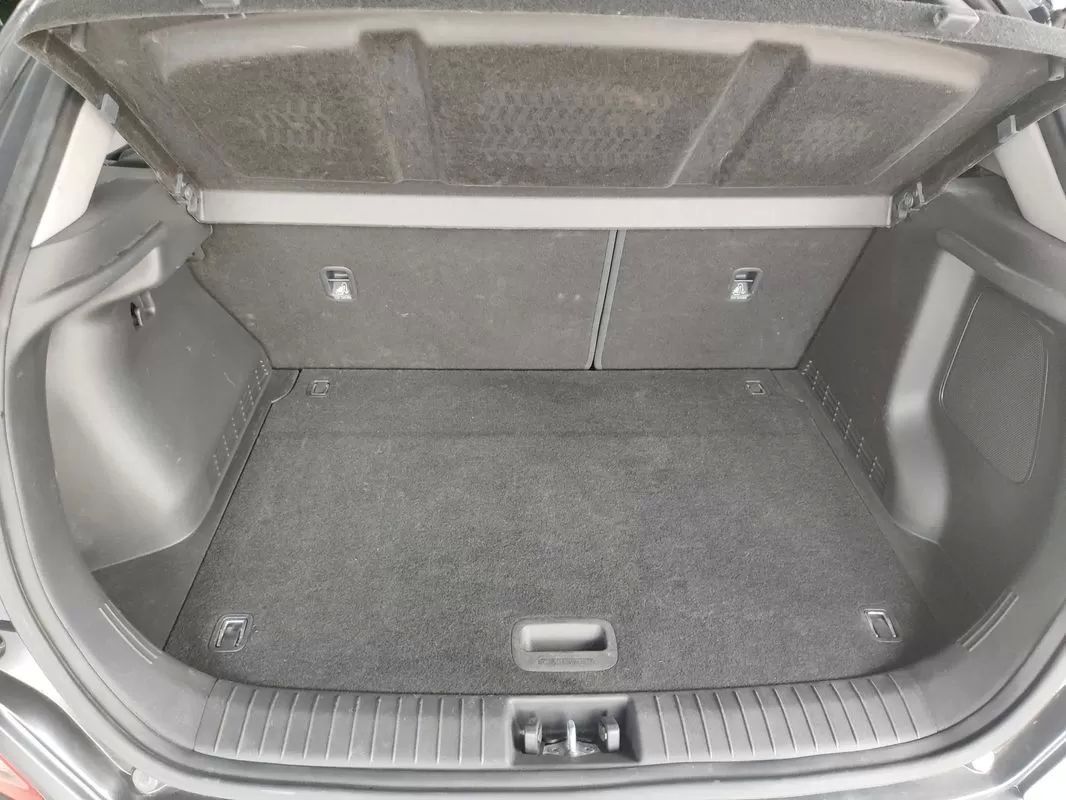 hyundai-kauai-2019-eletrico-200cc