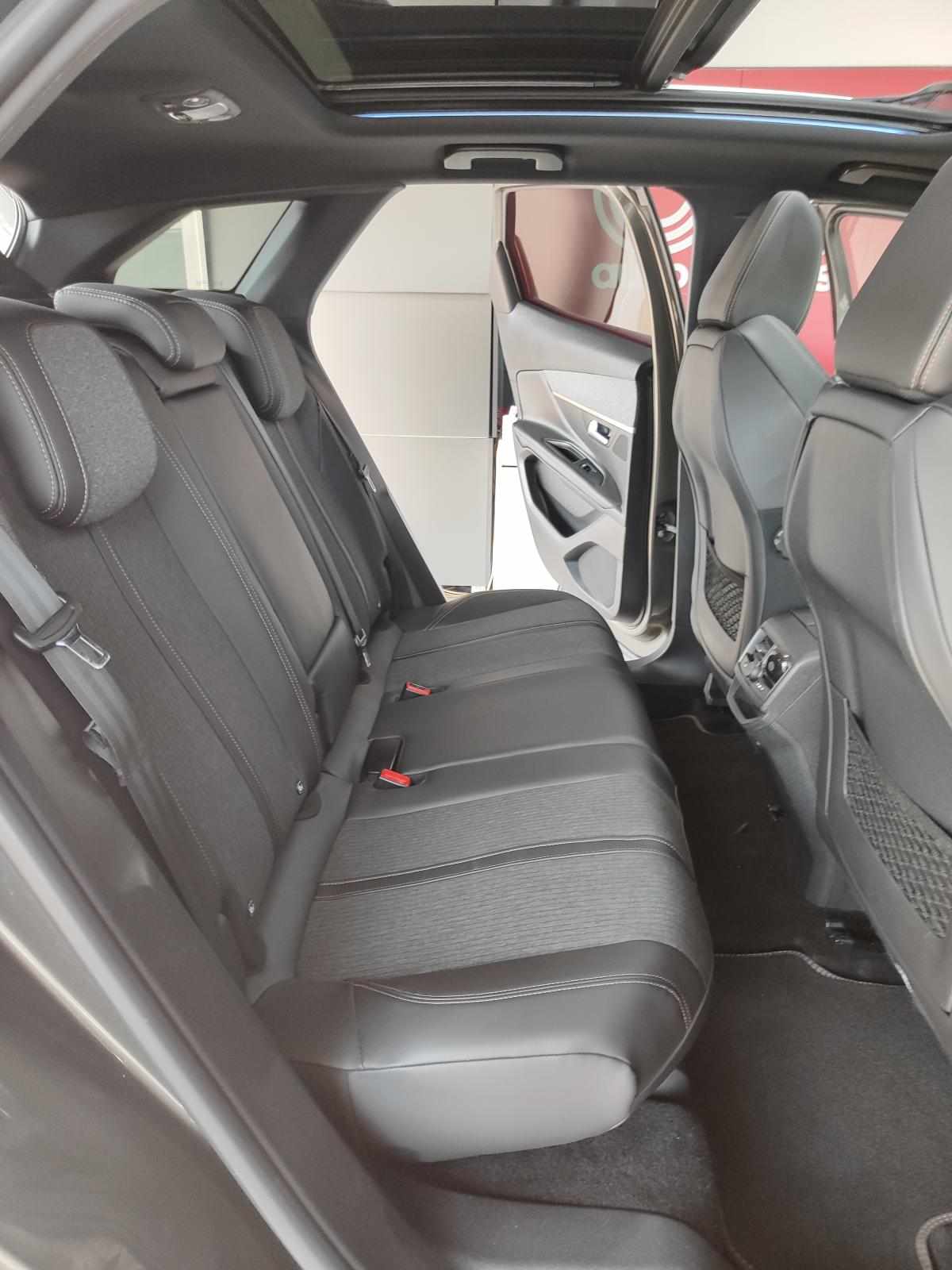 peugeot-3008-2018-diesel-1499cc