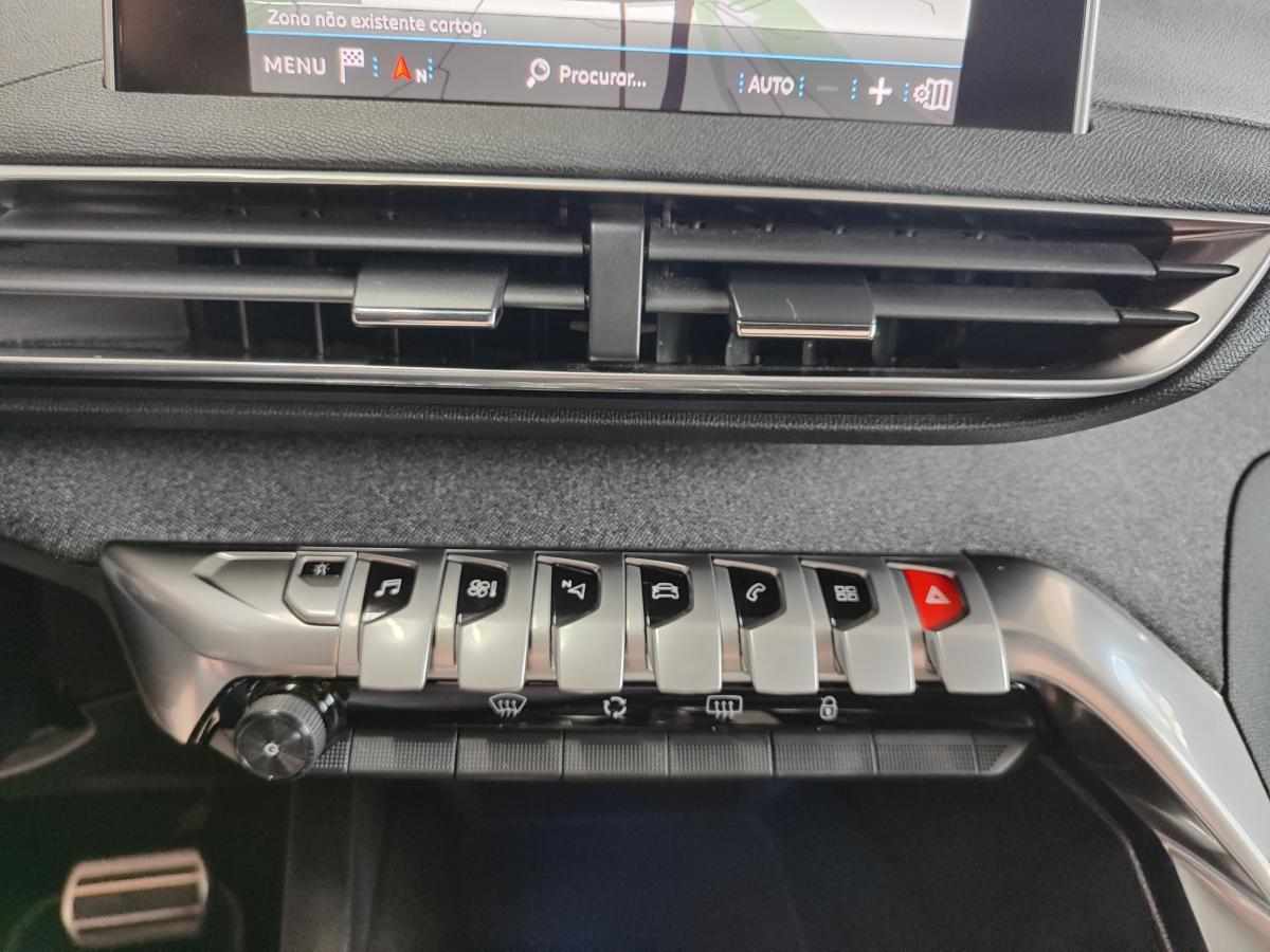 peugeot-3008-2018-diesel-1499cc
