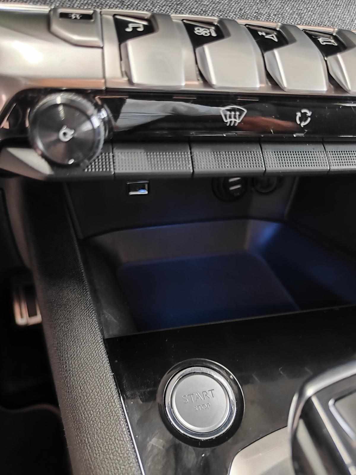 peugeot-3008-2018-diesel-1499cc
