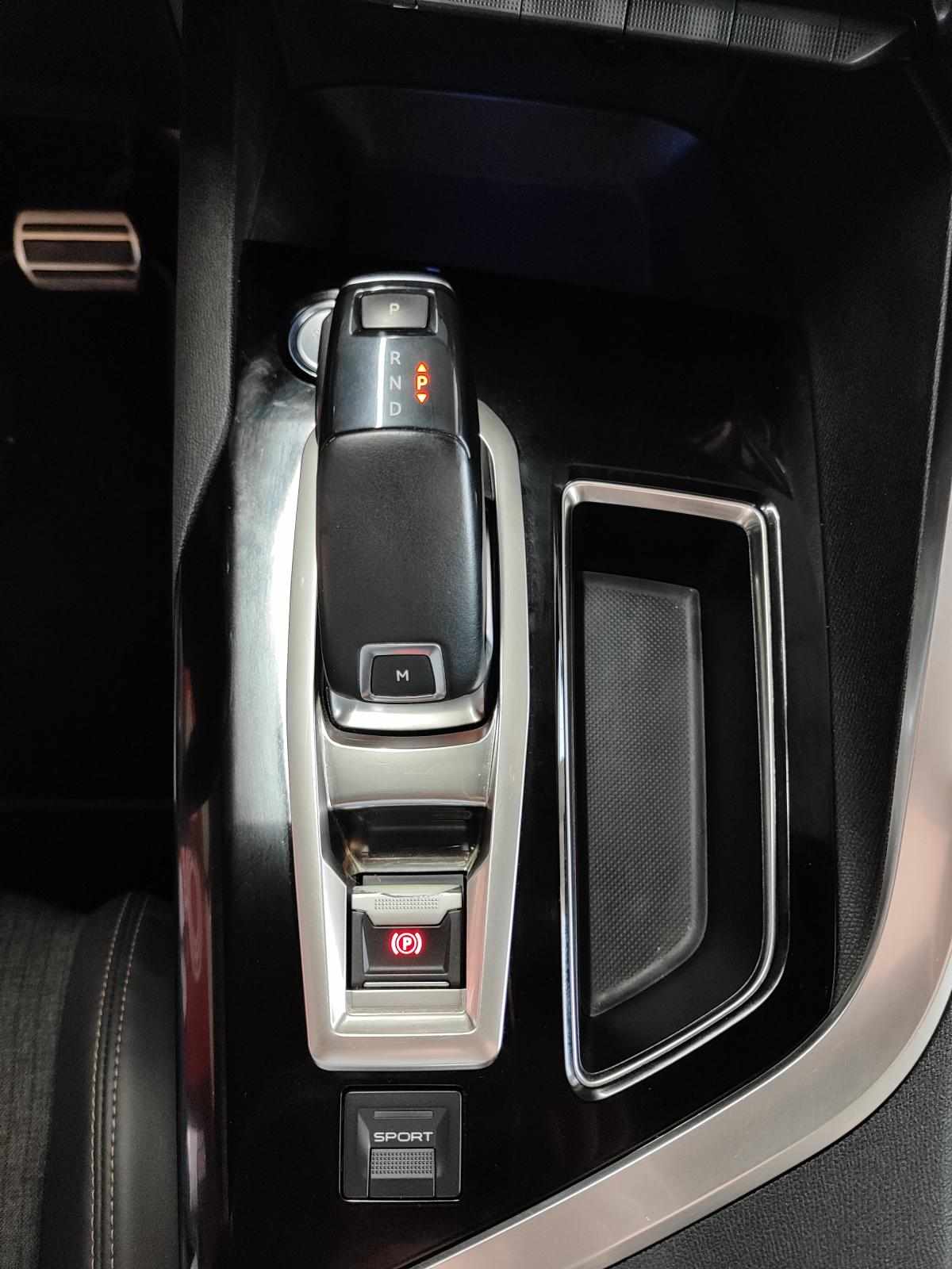 peugeot-3008-2018-diesel-1499cc