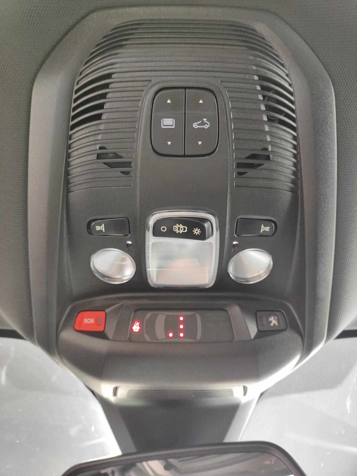 peugeot-3008-2018-diesel-1499cc