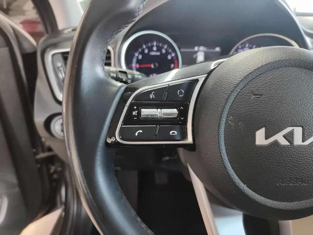 kia-xceed-2022-gasolina-998cc
