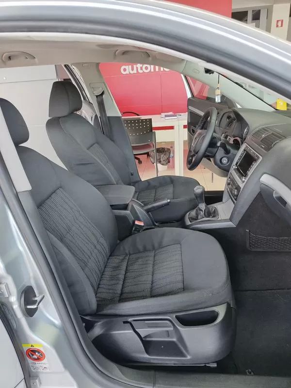 skoda-octavia-break-2009-diesel-1968cc