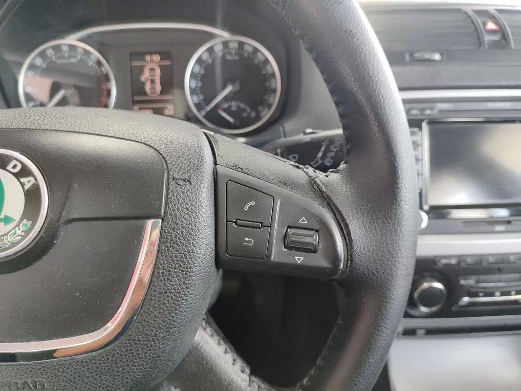 skoda-octavia-break-2009-diesel-1968cc