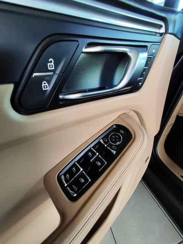 porsche-macan-2024-gasolina-1984cc