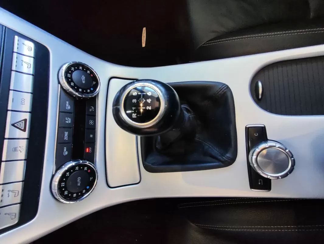 mercedes-benz-slk-2012-diesel-2143cc