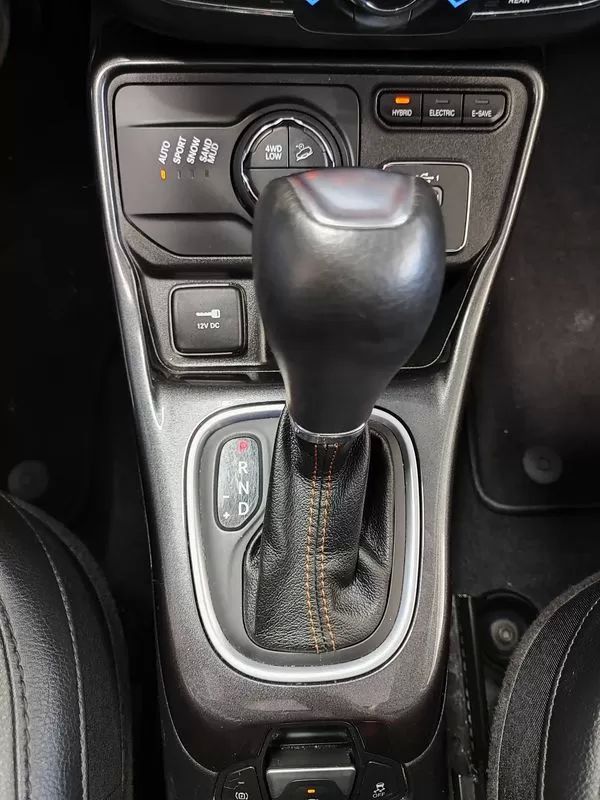 jeep-compass-2021-hibrido-1332cc