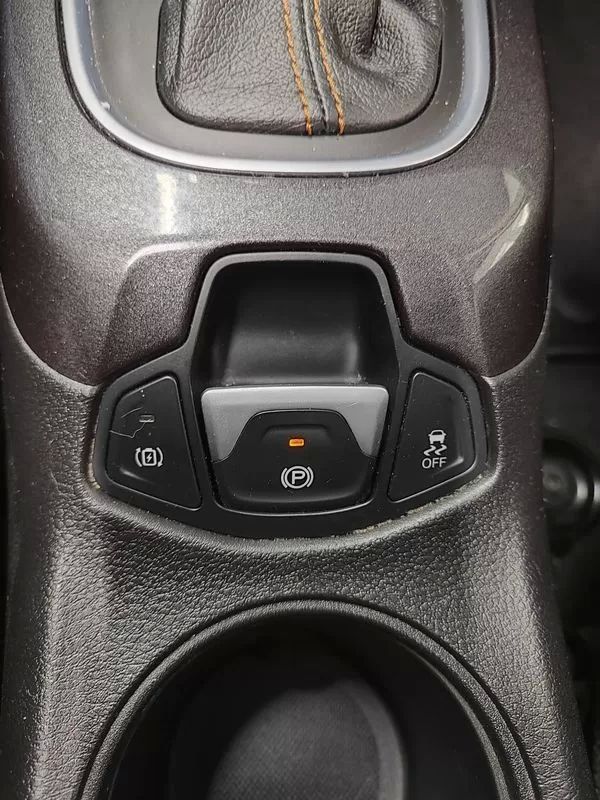 jeep-compass-2021-hibrido-1332cc