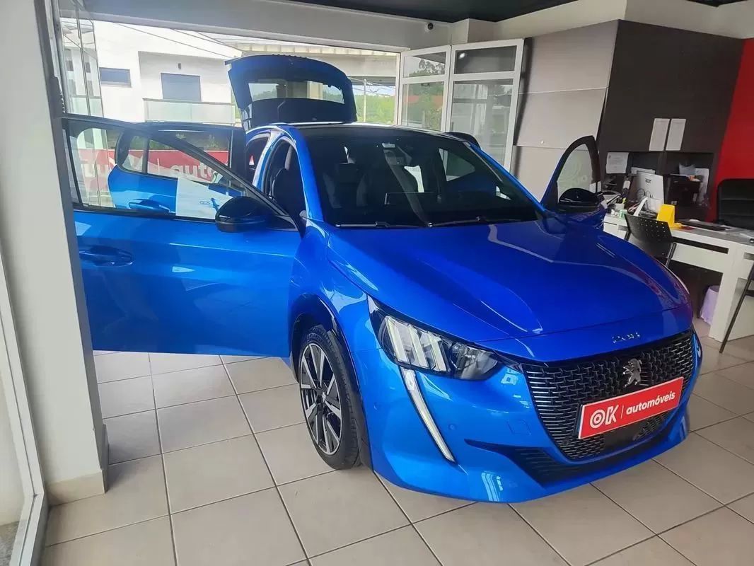 peugeot-208-2020-gasolina-1199cc