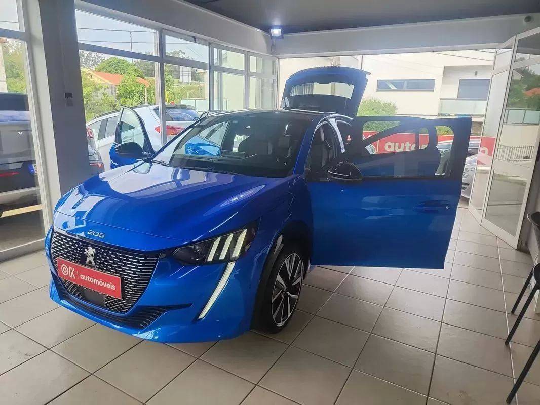 peugeot-208-2020-gasolina-1199cc