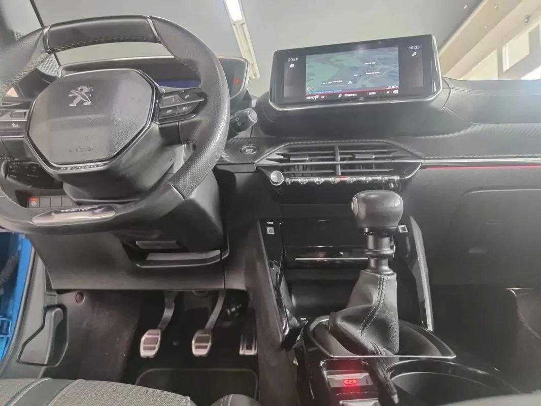 peugeot-208-2020-gasolina-1199cc