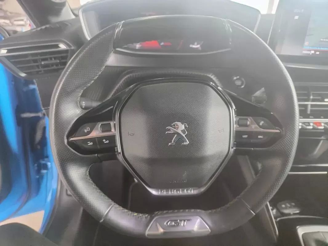 peugeot-208-2020-gasolina-1199cc
