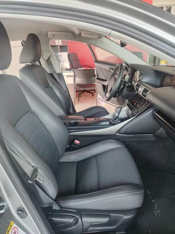 lexus-is-2013-hibrido-a-gasolina-2494cc