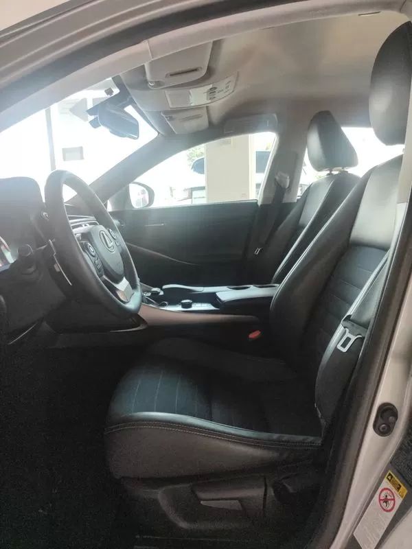 lexus-is-2013-hibrido-a-gasolina-2494cc