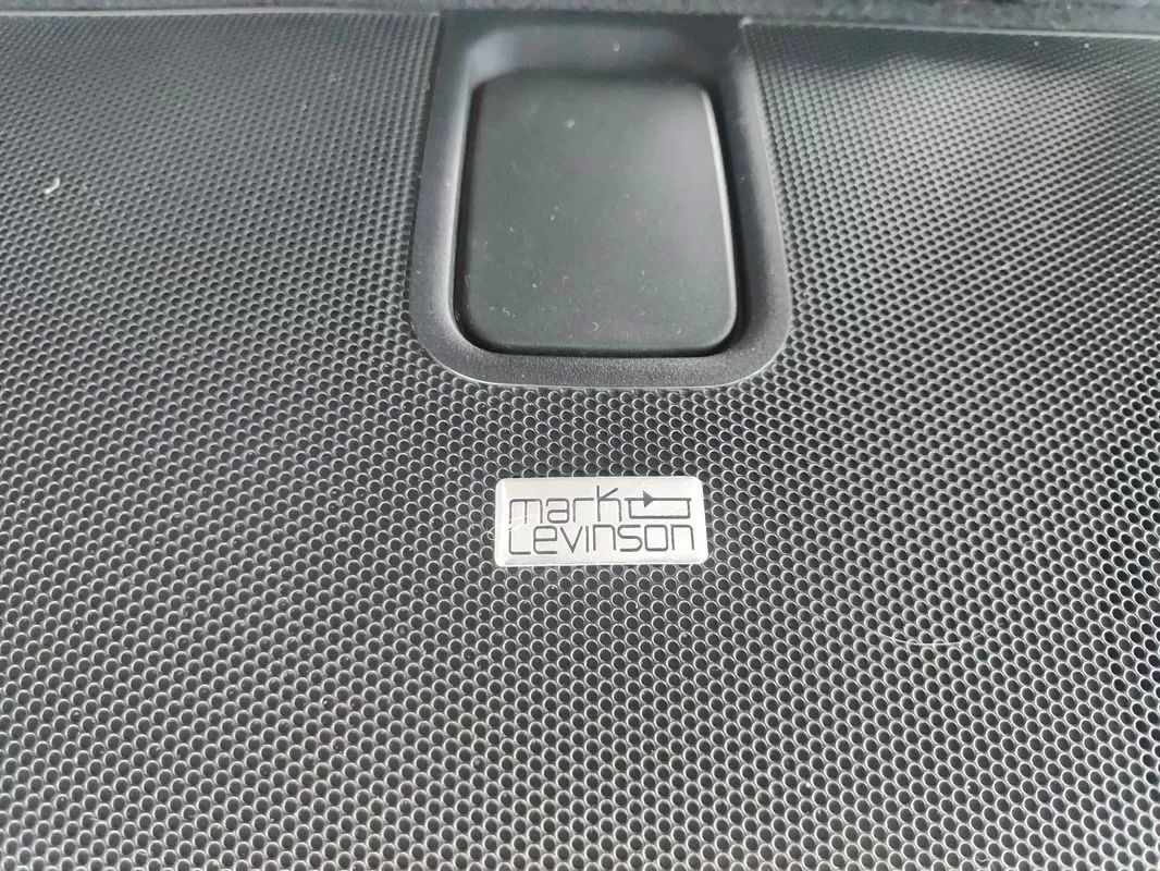 lexus-is-2013-hibrido-a-gasolina-2494cc