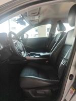 lexus-is-2013-hibrido-a-gasolina-2494cc