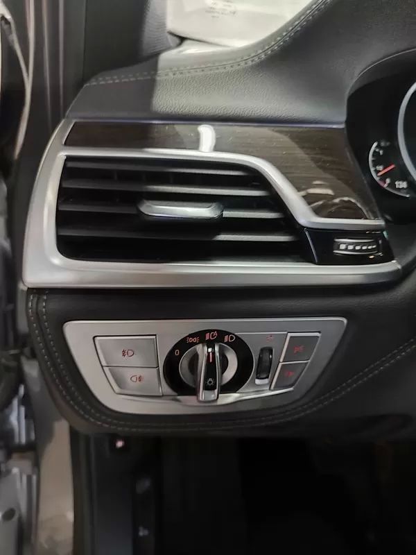 bmw-serie-7-2018-hibrido-1998cc