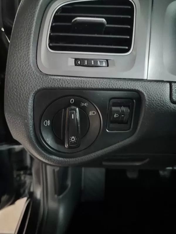 volkswagen-golf-2013-diesel-1598cc