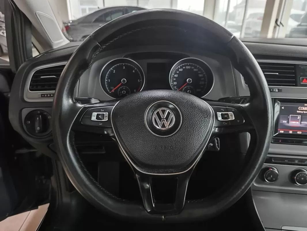 volkswagen-golf-2013-diesel-1598cc