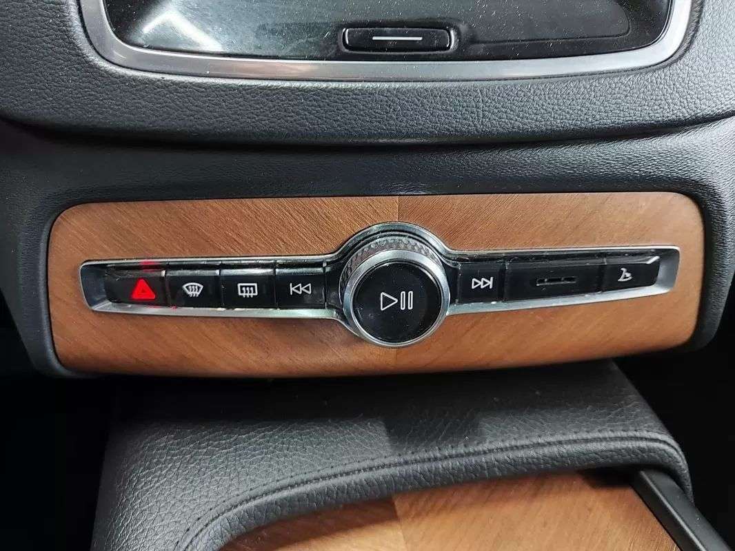 volvo-xc90-2021-hibrido-1969cc