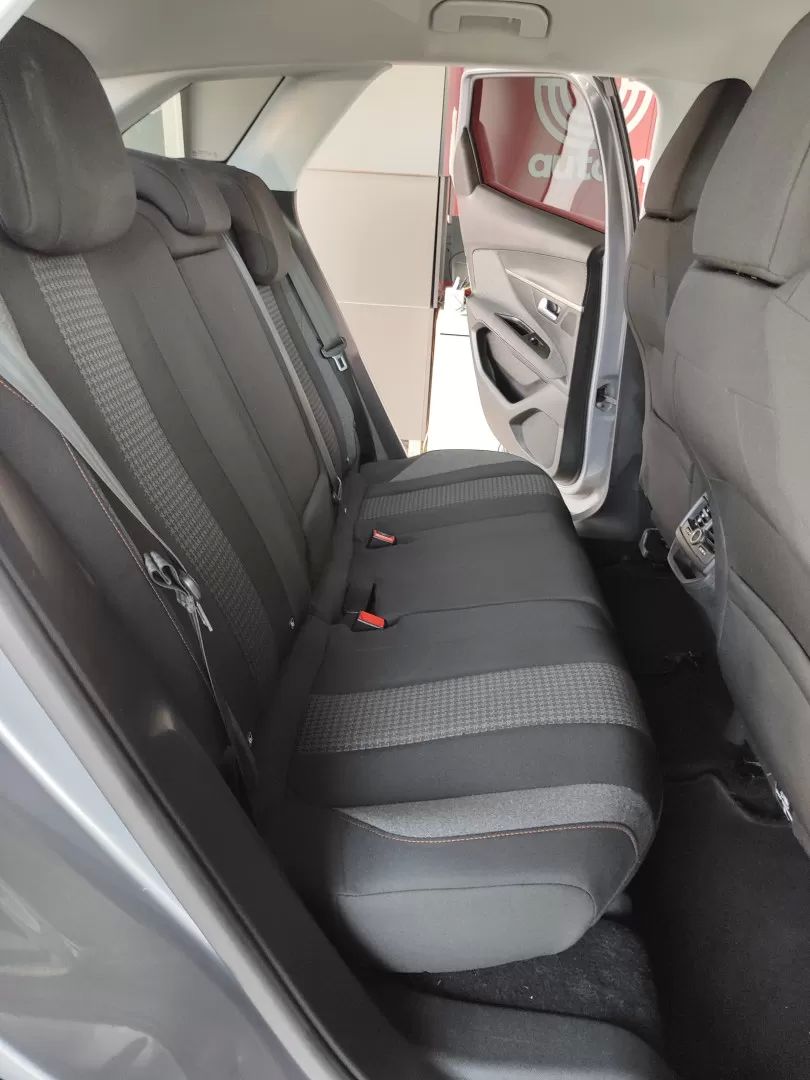 peugeot-3008-2018-diesel-1499cc