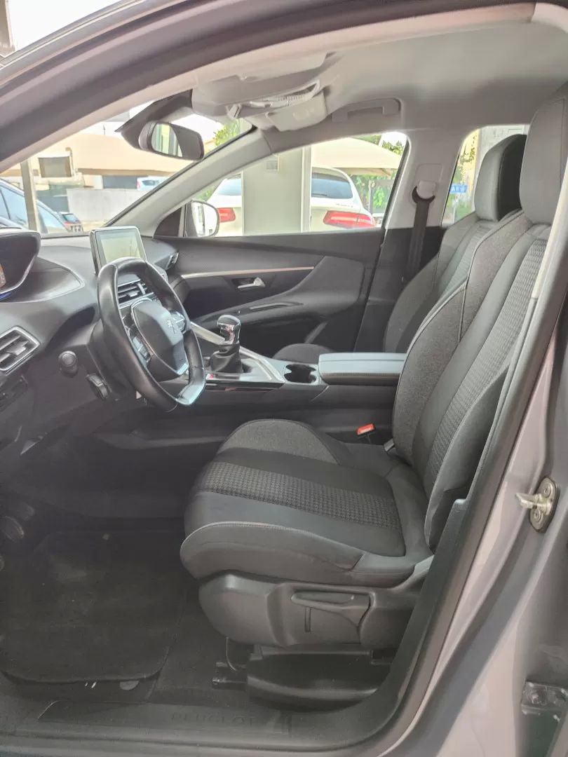 peugeot-3008-2018-diesel-1499cc