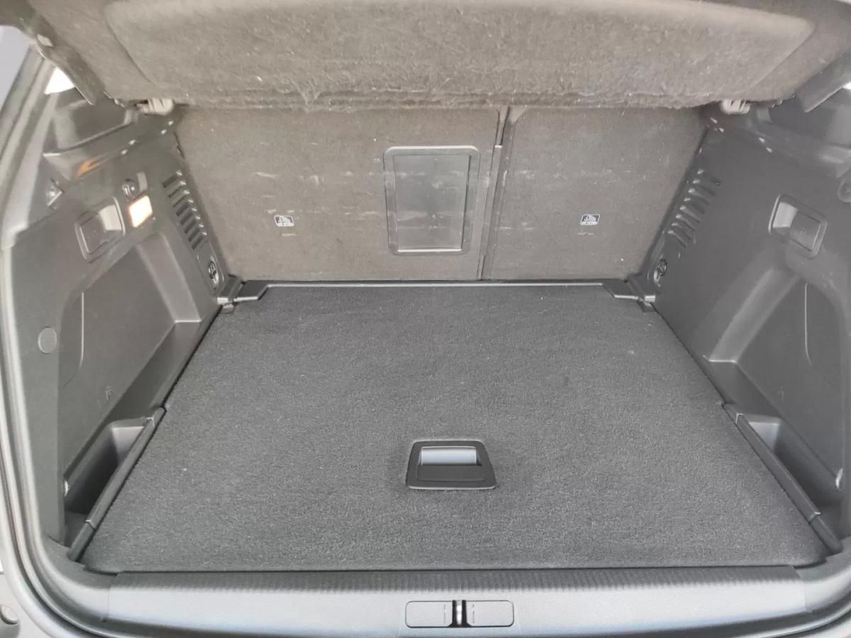 peugeot-3008-2018-diesel-1499cc