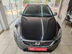 volvo-v40-cross-country-2014-diesel-1560cc