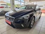 volvo-v40-cross-country-2014-diesel-1560cc