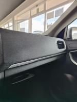 volvo-v40-cross-country-2014-diesel-1560cc