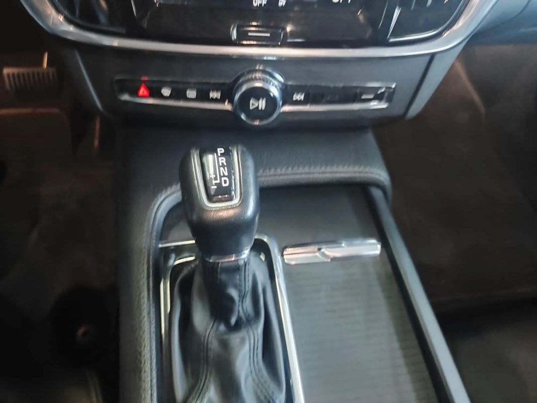 volvo-v90-2017-diesel-1969cc
