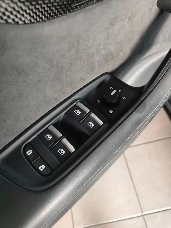 audi-q8-2020-diesel-3956cc