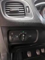 volvo-v40-2019-diesel-1969cc