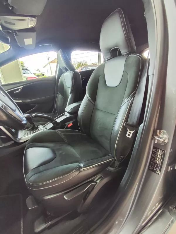 volvo-v40-2019-diesel-1969cc