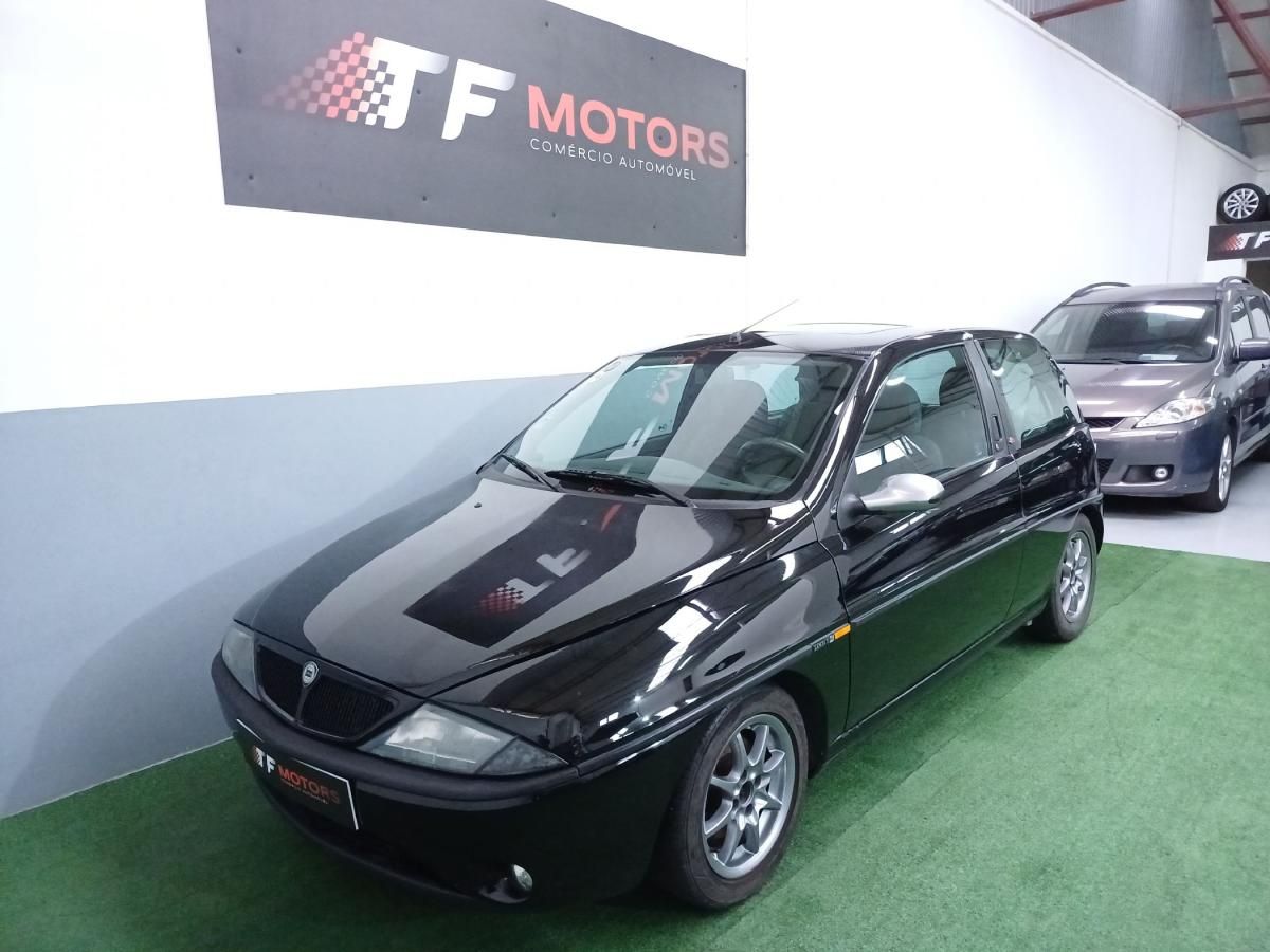lancia-y-1998-gasolina-1242cc