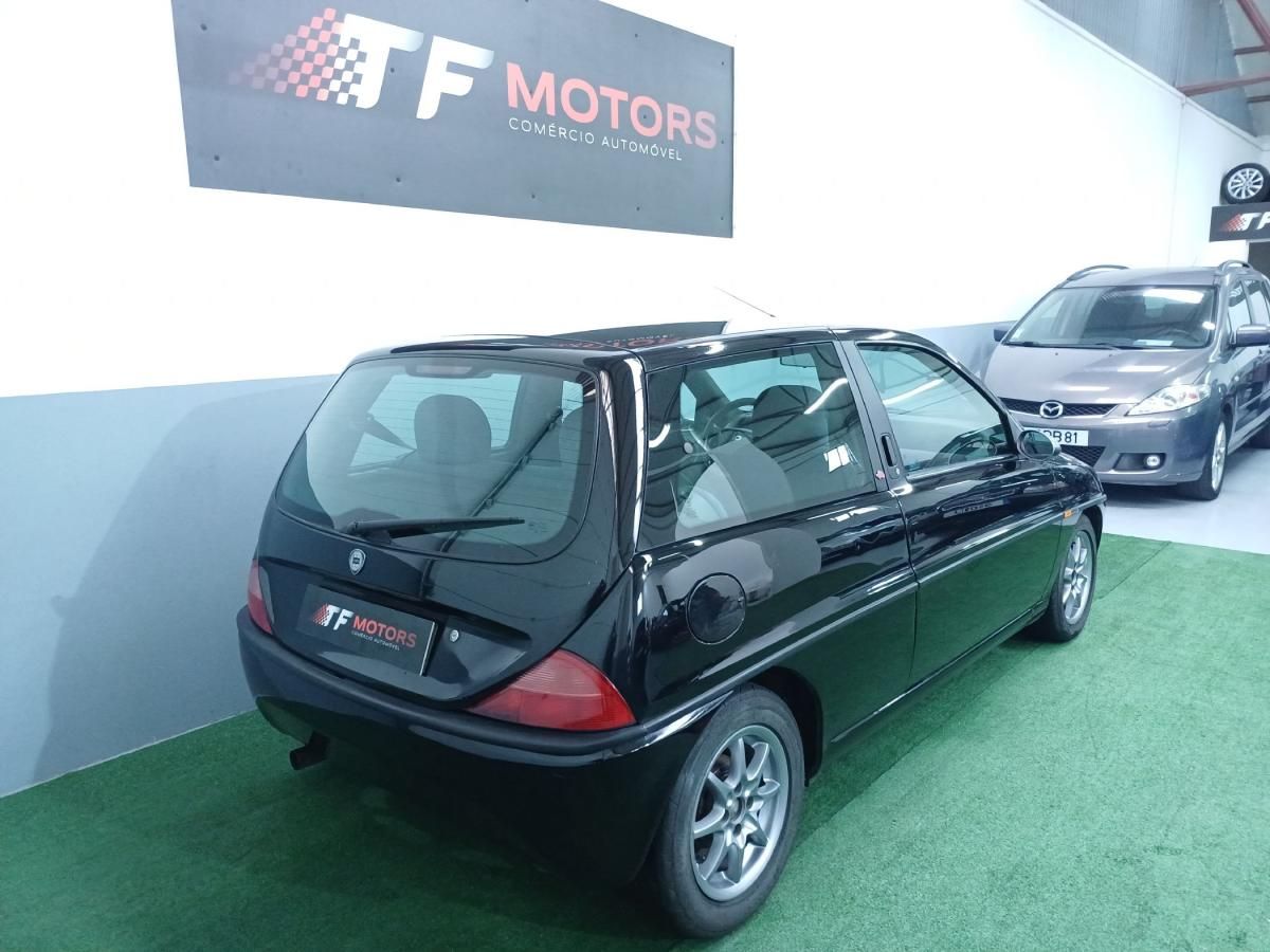 lancia-y-1998-gasolina-1242cc