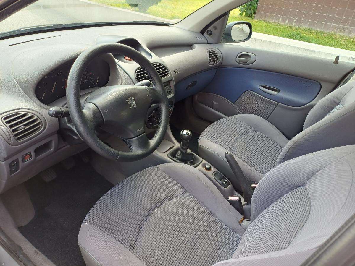 peugeot-206-2001-gasolina-1124cc