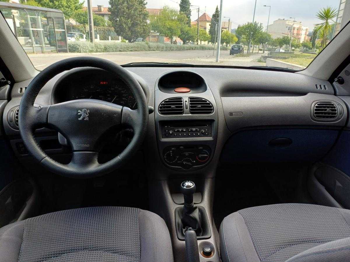 peugeot-206-2001-gasolina-1124cc