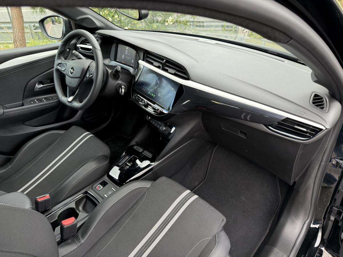 opel-corsa-2025-gasolina-1199cc