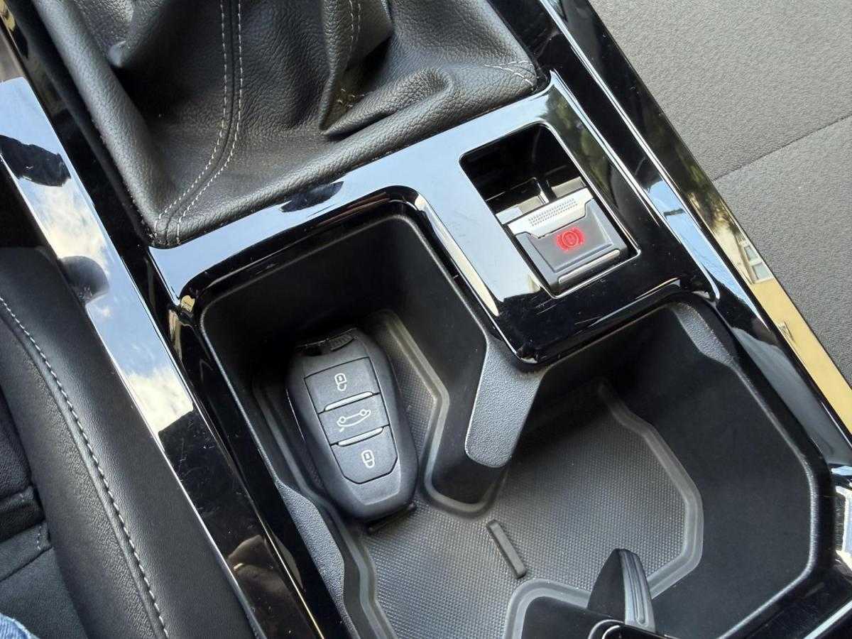 opel-astra-2023-gasolina-1199cc