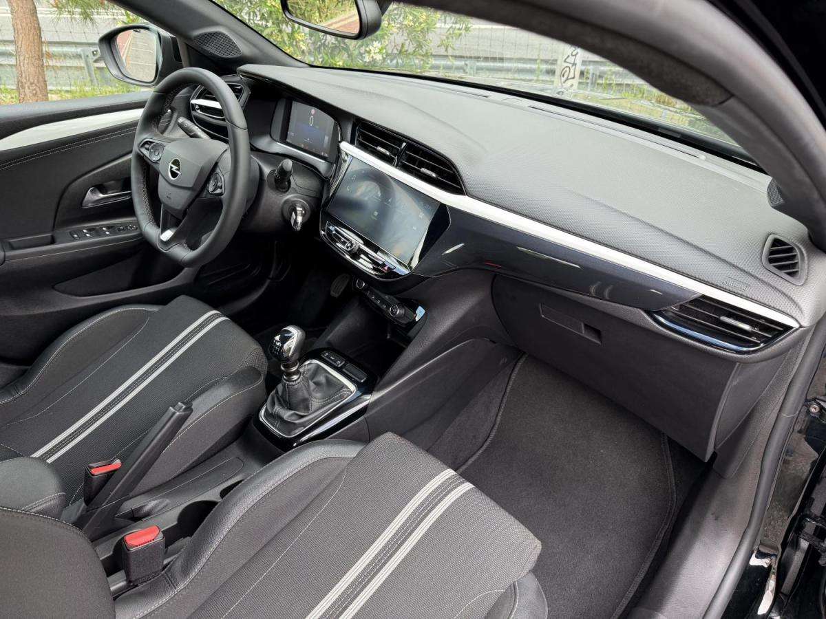 opel-corsa-2025-gasolina-1199cc