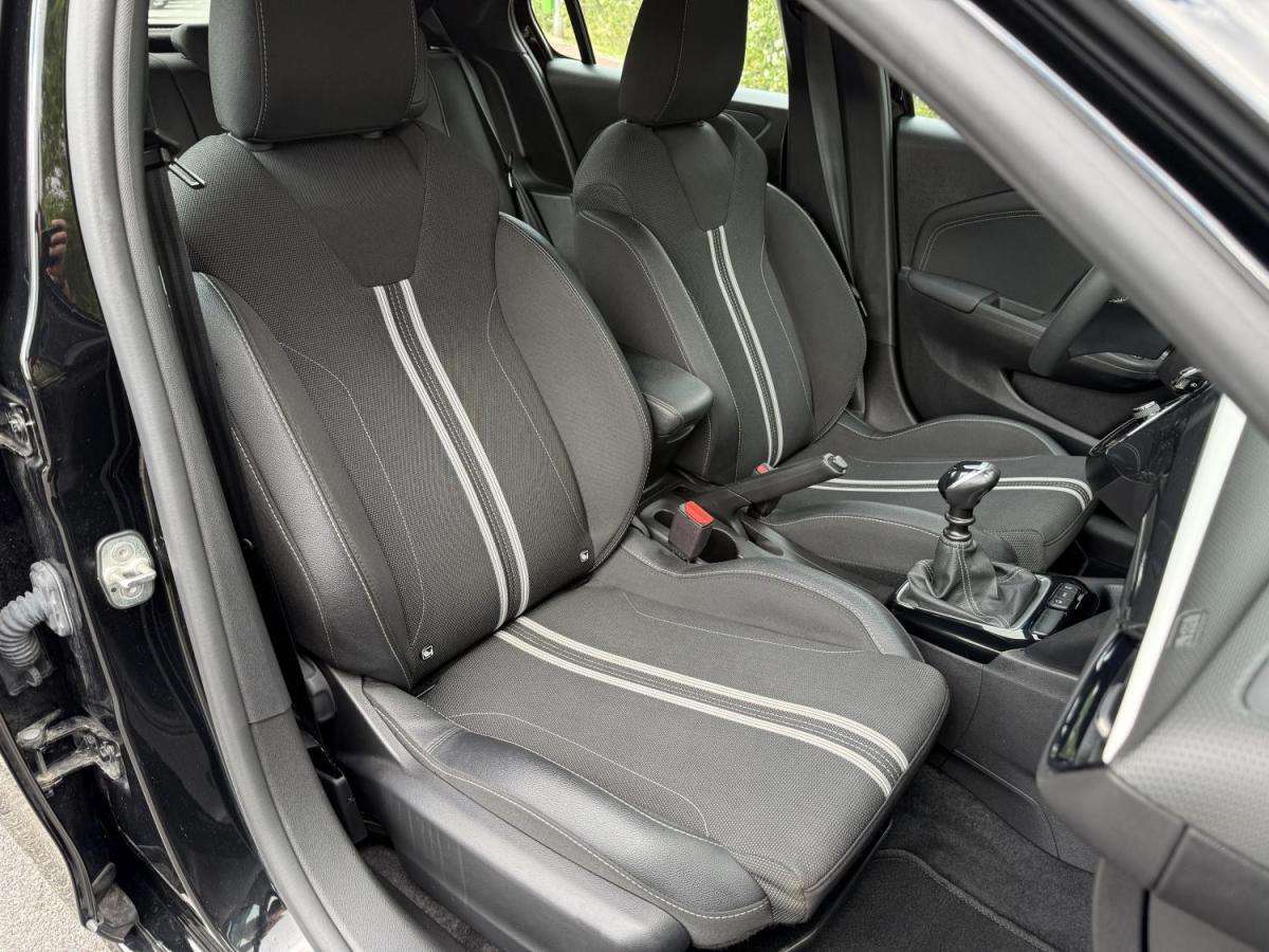 opel-corsa-2025-gasolina-1199cc