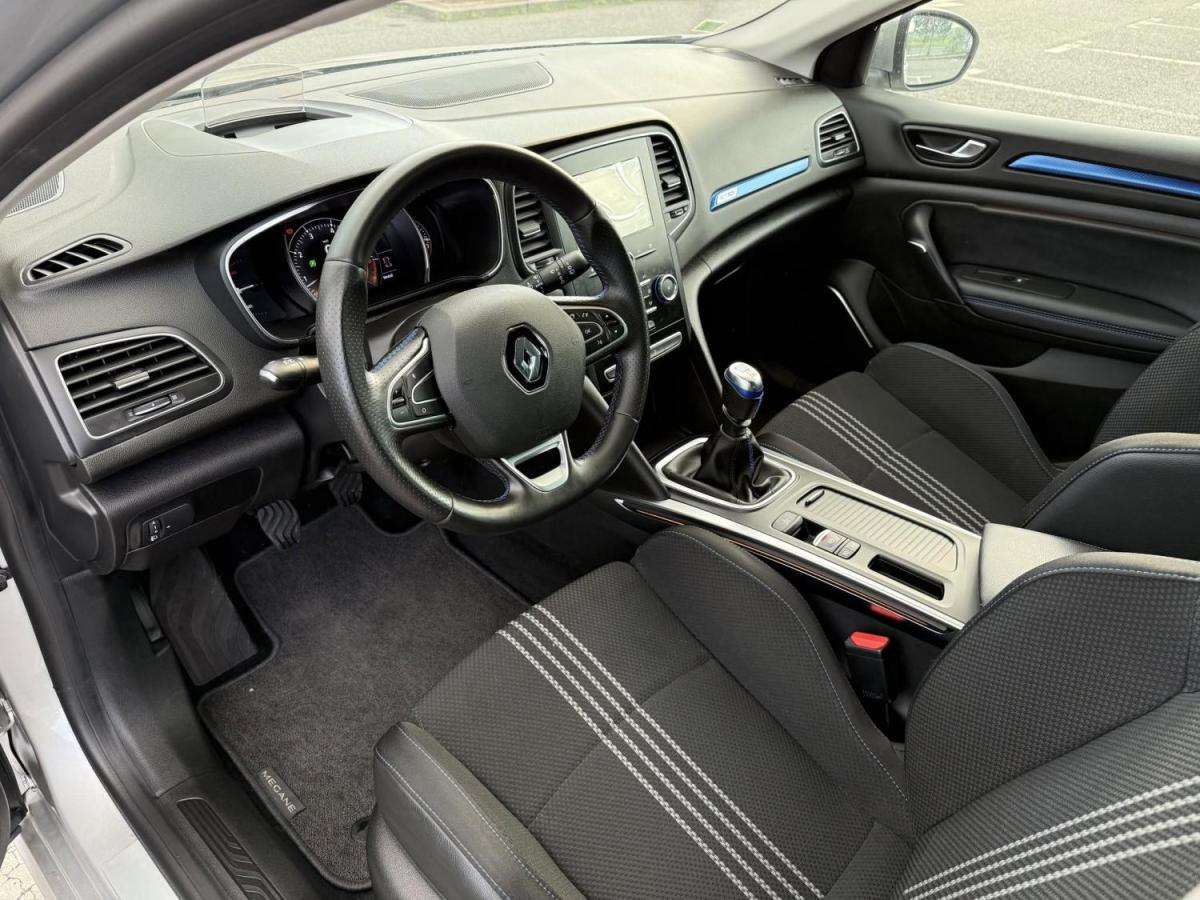 renault-megane-sport-tourer-2019-gasolina-1332cc